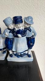oude mss antieke beeldjes  lijkt Delfts Blauw,  zijn Duits, Antiek en Kunst, Ophalen of Verzenden