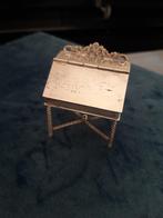 Zilveren miniatuur lessenaartje.H Hooijkaas, Antiek en Kunst, Verzenden, Zilver