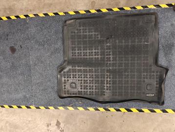 BMW E91 Achterbakmat – Rubber Kofferbakbescherming  beschikbaar voor biedingen