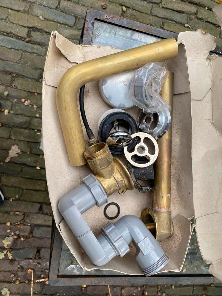 Hansgrohe bad sifon, Doe-het-zelf en Verbouw, Sanitair, Nieuw, Bad, Ophalen of Verzenden