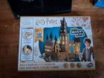 Harry Potter Maak je eigen verlichte Zweinstein - Nieuw!, Ophalen of Verzenden, Nieuw, Bouwen, Met licht