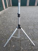 Te koop lichtgewicht statief aluminium, Ophalen of Verzenden, Zo goed als nieuw, Minder dan 150 cm, Driepoot