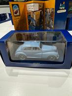 Kuifje auto 1:43 morris zwate goud, Verzamelen, Stripfiguren, Ophalen of Verzenden, Kuifje, Zo goed als nieuw, Beeldje of Figuurtje