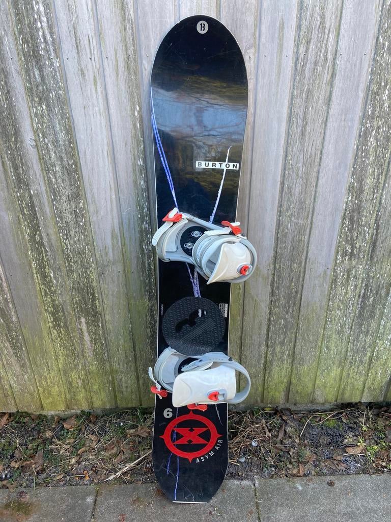 Burton snowboard met bindingen, Ophalen, Board