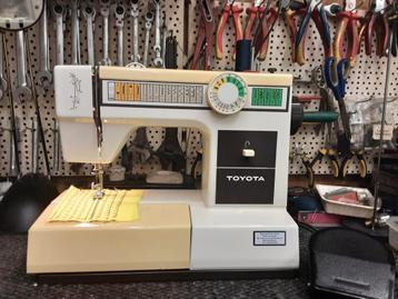 TOYOTA NAAIMACHINE MODEL 2640 beschikbaar voor biedingen