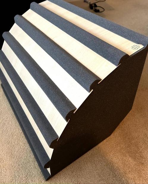 Corner Bass Traps, Audio, Tv en Foto, Professionele Audio-, Tv- en Video-apparatuur, Zo goed als nieuw, Audio, Ophalen