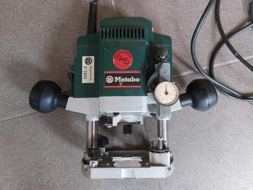 Metabo Bovenfrees Of E 1229 Signal houten kistje., Doe-het-zelf en Verbouw, Gereedschap | Freesmachines, Zo goed als nieuw, Elektrisch