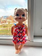 Hasbro 2012 baby, Verzamelen, Poppen, Ophalen of Verzenden, Zo goed als nieuw, Pop