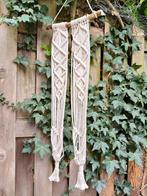 Als nieuw: macrame wandhanger voor stekjes/plantjes, Ophalen of Verzenden, Zo goed als nieuw