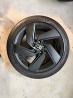 Originele Volkswagen Golf GTE velgen met banden 5x112, Auto-onderdelen, Ophalen, Banden en Velgen, 17 inch, Zomerbanden