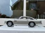 1:18 Aston Martin DB5 Goldfinger James Bond Autoart 70296, Hobby en Vrije tijd, Modelauto's | 1:18, Auto, Autoart, Nieuw, Ophalen of Verzenden