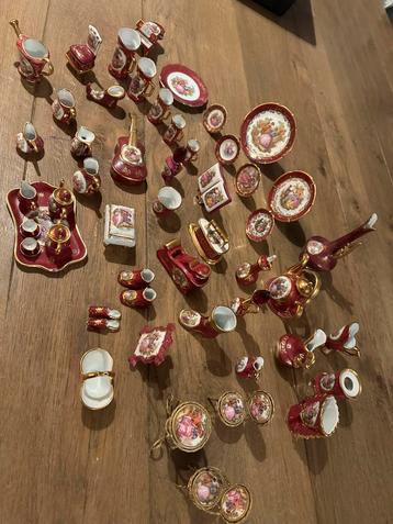 Veel Limoges Antiek/ Brocante/ Porselein beschikbaar voor biedingen