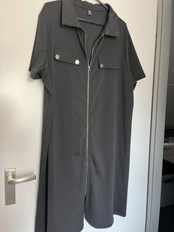 Zwart rits jurkje Shein curve maat 2xl 48/50 beschikbaar voor biedingen