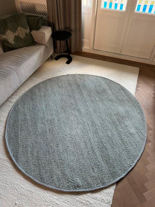 Rond Wollen Vloerkleed Groen Vik, Huis en Inrichting, Stoffering | Tapijten en Kleden, Zo goed als nieuw, 200 cm of meer, Rond