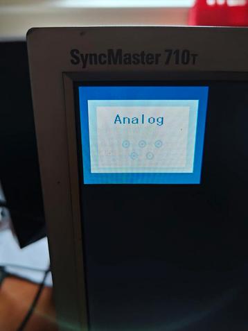 Samsung SyncMaster 710T - 17 inch LCD Monitor beschikbaar voor biedingen