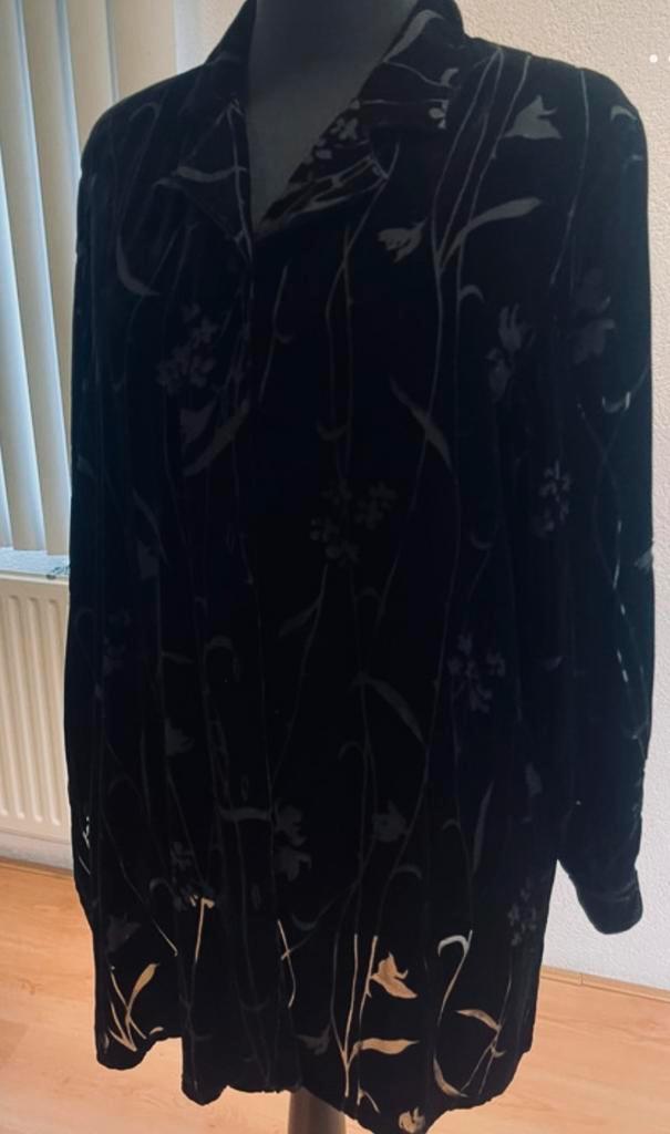 Ulla Popken Selection blouse maat 48 – chique fluweel look, Kleding | Dames, Blouses en Tunieken, Zo goed als nieuw, Maat 46/48 (XL) of groter