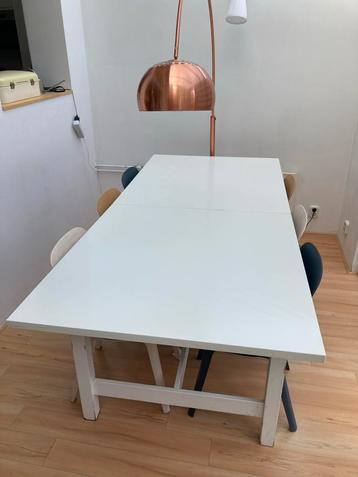 IKEA Tafel + 6 Odger Stoelen (Uitschuifbaar) beschikbaar voor biedingen