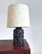 Vintage brutalistische tafellamp ‘60, Huis en Inrichting, Lampen | Tafellampen, Ophalen of Verzenden, Zo goed als nieuw, Vintage retro buisframe design rotan webbing papercord