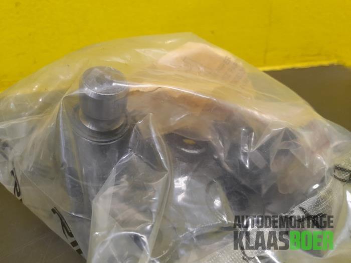 Fusee Kogel van een Citroen Xsara, Auto-onderdelen, Ophanging en Onderstel, Citroën, Gebruikt, 6 maanden garantie, 12 maanden garantie