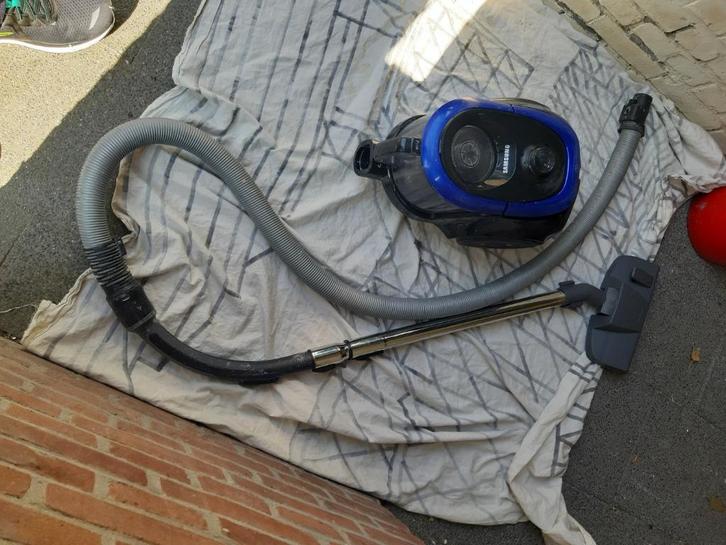 Samsung Stofzuiger SC07M2110SB – zonder zak, blauw., Witgoed en Apparatuur, Stofzuigers, Gebruikt, Stofzuiger, Minder dan 1200 watt