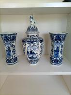Delfts Blauw Vaas Set, Ophalen, Blauw, Aardewerk of Porselein, Zo goed als nieuw