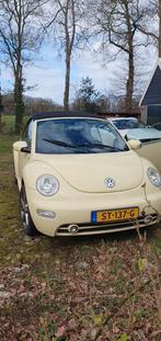 Volkswagen NEW Beetle Cabriolet 2004 Geel, Auto's, Volkswagen, 1267 kg, Te koop, Geïmporteerd, Benzine