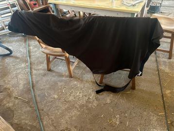 Snuggy hoods halsdeel bruin beschikbaar voor biedingen