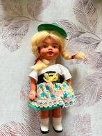 Vintage Pop in Klederdracht - Verzamelobject, Antiek en Kunst, Ophalen of Verzenden