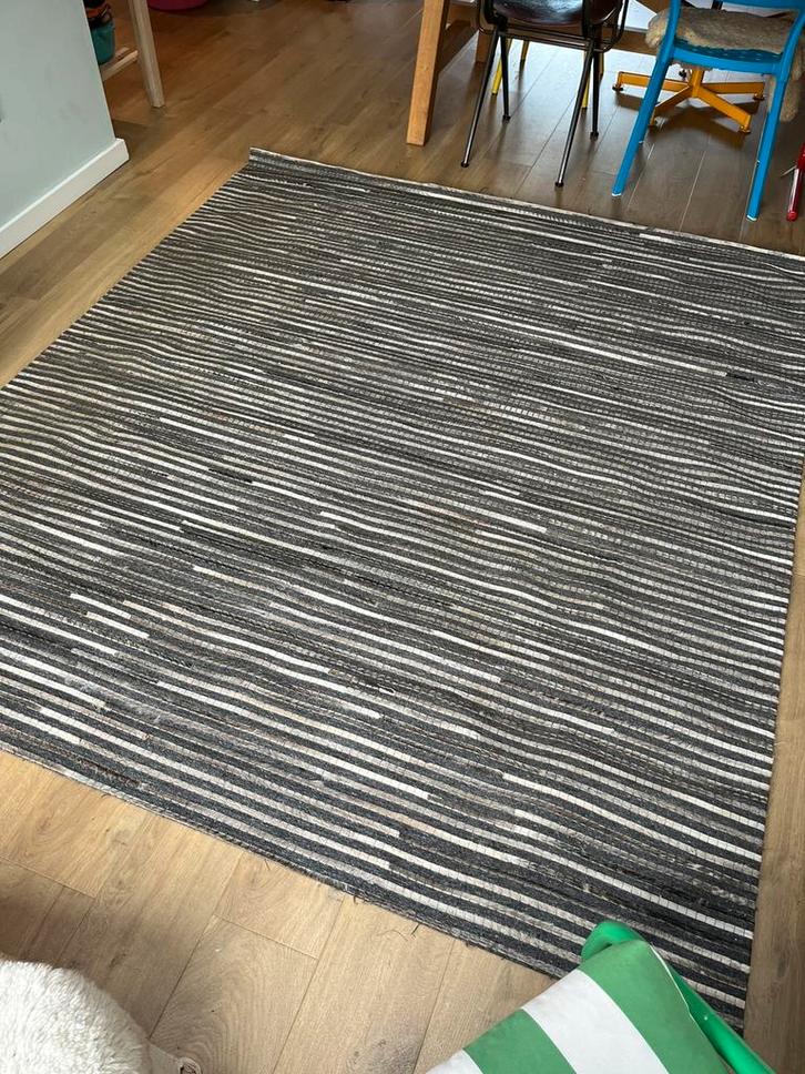 Vloerkleed 230x200 cm (wol en geitenhuid), Huis en Inrichting, Stoffering | Tapijten en Kleden, Gebruikt, 200 cm of meer, 200 cm of meer