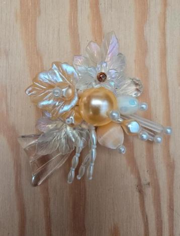 Prachtige vintage broche beschikbaar voor biedingen