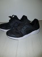 Zwarte sneakers maat 41, Kleding | Heren, Schoenen, Zwart, Ophalen of Verzenden, Sneakers of Gympen, Zo goed als nieuw