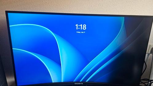 Gigabyte G32QC (backlight bleeding), Computers en Software, Monitoren, Gebruikt, 151 t/m 200 Hz, DisplayPort, HDMI, Gaming, Hoofdtelefoonaansluiting