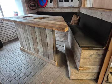 Bar Biertafel met Hoge Zitbank beschikbaar voor biedingen