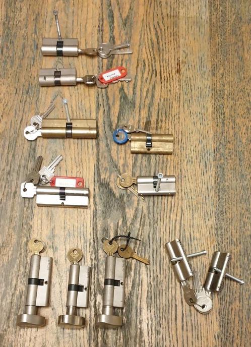 Evva veiligheid cilinder slot 11 stuks., Doe-het-zelf en Verbouw, Hang- en Sluitwerk, Gebruikt, Slot, Rvs, Ophalen of Verzenden
