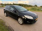 Ford Focus 1.0 Ecoboost 2014 Zwart Nieuwe APK en Distributie, 125 pk, Zwart, Handgeschakeld, 1216 kg