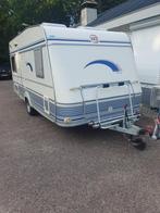 Caravan met voortent en luifel, Ophalen of Verzenden