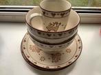 Servies met rendier motief, Huis en Inrichting, Keuken | Servies, Ophalen of Verzenden, Zo goed als nieuw, Bord(en), Overige stijlen