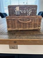 Riviera maison serving, Huis en Inrichting, Woonaccessoires | Schalen en Manden, Ophalen of Verzenden, Zo goed als nieuw, Rond
