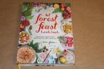 Het forest feast kookboek -Eenvoudige vegetarische gerechten, Ophalen of Verzenden, Zo goed als nieuw