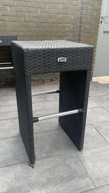 Barkruk voor buiten (Sediamo) beschikbaar voor biedingen
