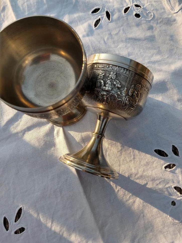 2 tinnen bekers wijnkelk van rein zinn 93% hh tin met tekst:, Antiek en Kunst, Antiek | Tin, Ophalen of Verzenden