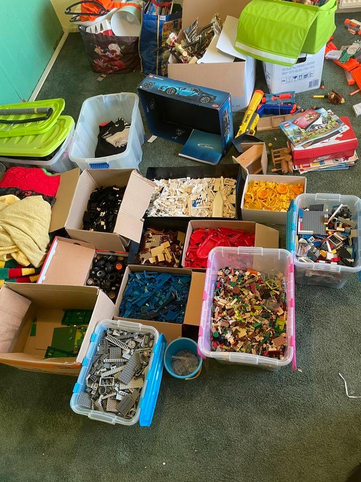 39,7kg lego partij gesoorteerd en ongesoorteerd+13kg boekjes, Kinderen en Baby's, Speelgoed | Duplo en Lego, Zo goed als nieuw
