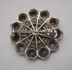 Zilveren antieke Zeeuwse knoppen broche nr.2003, Gebruikt, Verzenden, Minder dan 4 cm, Zilver