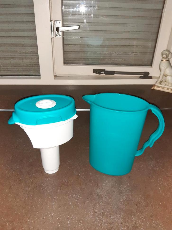 Tupperware water filter kan 2,1 ltr turquoise, Huis en Inrichting, Keuken | Tupperware, Zo goed als nieuw, Schaal, Ophalen of Verzenden