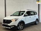 Dacia LODGY 1.6 SCe Stepway Navi|Cruise|Carplay|Airco|Dealer, Auto's, Voorwielaandrijving, Stof, 4 cilinders, 620 kg