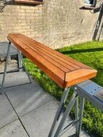 Tiek houten zwevende wandplank, Ophalen of Verzenden, Zo goed als nieuw