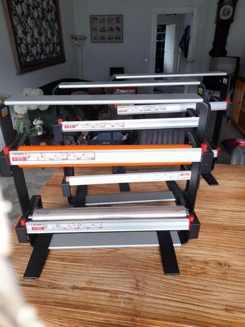 Legro Multi-Block Cadeaupapierhouder beschikbaar voor biedingen