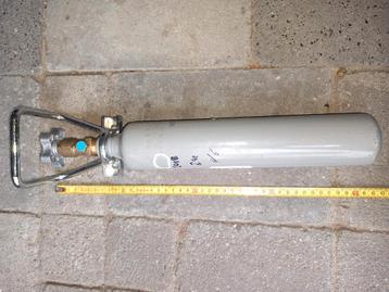 To koop 0.5 kilo co2 fles voor het aquarium beschikbaar voor biedingen