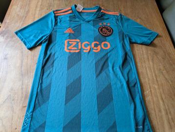Voetbalshirt Ajax vintage shirt 2019 Zeer Mooi beschikbaar voor biedingen