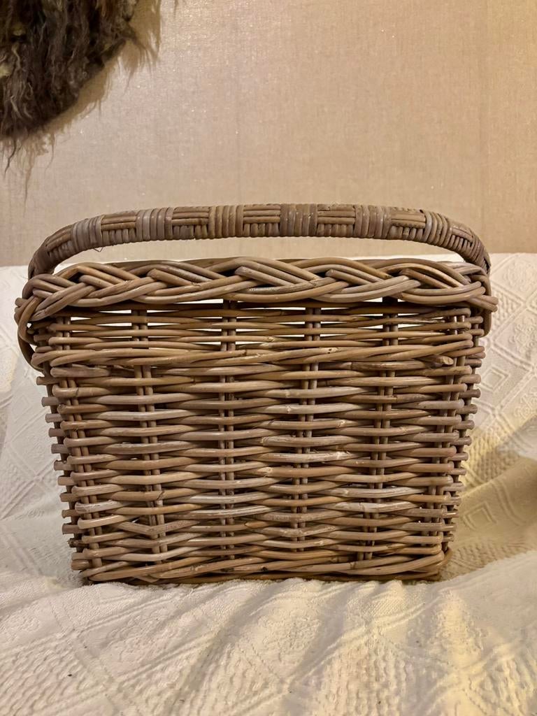 Fietsmand zo goed als nieuw, Ophalen, Zo goed als nieuw